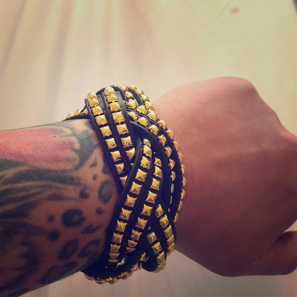 🌹Leather studded bracelet